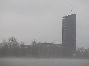 LTV plāno par nepilniem 10 000 eiro veikt veco alumīnija logu apkopi