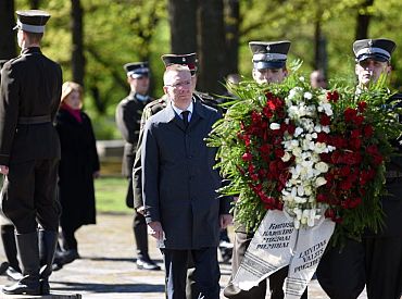 Руководители Латвии почтили память жертв Второй мировой войны