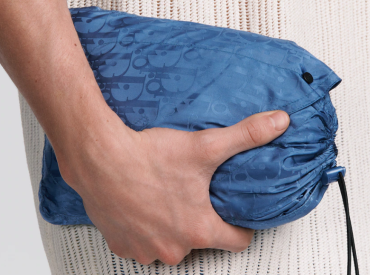 Latvijas šūpuļtīklu ražotājs «Modern Nomad» sācis sadarbību ar zīmolu «Dior»