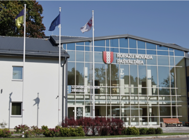 Pauž bažas, ka Ropažu domei draud Rēzeknes domes liktenis