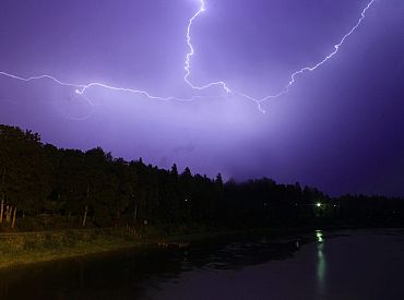 Svētdien daudzviet Latvijā gaidāms stiprs pērkona negaiss