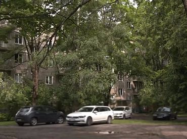 Беспредел в законе: новые правила позволяют терроризировать жильцов штрафами за парковку перед домом