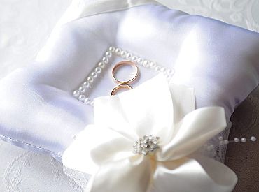 Izmantojot jaunu regulējumu pirmajā dienā partnerību reģistrējuši seši pāri