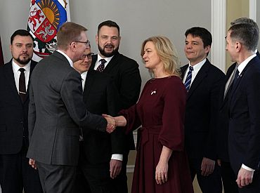 KNAB uzdevis NA atmaksāt 210 673 eiro un uz gadu aptur valsts budžeta finansējumu