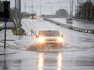 В Риге на Земитанском мосту меняется организация движения