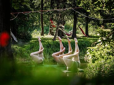 Vasaras lielākajā festivālā tika prezentēta skandalozā  lielā izmēra M. Gaubasa skulptūra “Astoņkājas”