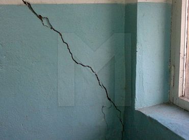 Из-за рисков безопасности ЛУ закрыл несколько помещений, но в некоторых придется учиться целый год