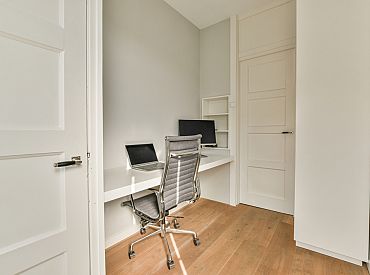 Обмануты почти 100 клиентов: PTAC заблокировал мебельный магазин