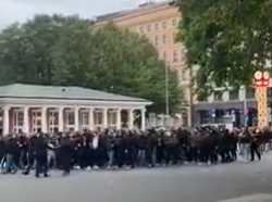 После вчерашнего футбола в Риге подрались фанаты (ВИДЕО)
