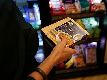 Свидетельствует ли тяга к определенной пище о дефиците питательных веществ? Мифы и реальность