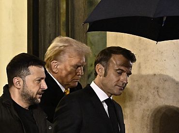“Putins vairs nav tas”: par ko Makrons un Zeļenskis runāja ar Trampu tikšanās laikā Parīzē