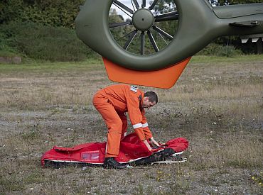 В Латвии предлагают создать службу медицинских вертолётов; где взять денег?