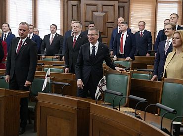 Virkne ministru un prezidents nākamnedēļ būs komandējumos, Siliņai atvaļinājums