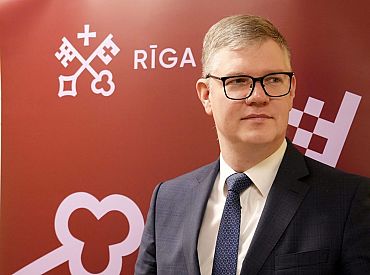 Как новая «коалиция перемен» у власти в Риге тратит деньги рижан на самовосхваление: Ir