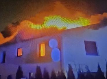 Уже ложились спать: под Новый год пожар в Рамаве уничтожил дом и почти все имущество семьи