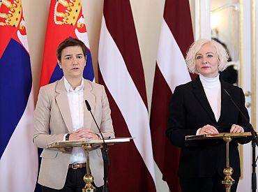 Premjere zemkopības ministram kā prioritāti izvirzījusi birokrātijas mazināšanu