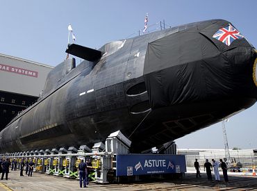 Сартс: Европе нужно наращивать ядерные силы. А как насчёт размещения их в Латвии?