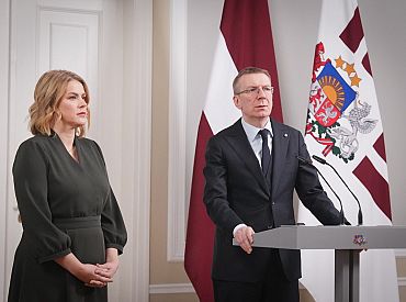 Если вы хотите быть латвийцем: советы нелатышам — от Ринкевича и Силини