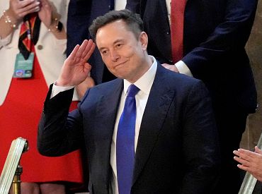 Маск может столкнуться с «серьезными последствиями», если поддержит демократов — Трамп
