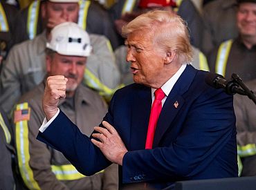 Перемирие между Израилем и Ираном: Трамп празднует победу, но вопросы остаются