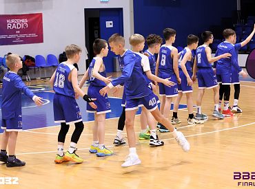 Рвота, понос, температура: 80 баскетболистов разных стран подхватили в Латвии неизвестную болезнь
