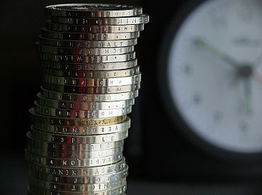 МВФ требует: больше налогов, меньше льгот. Готова ли Латвия к переменам?