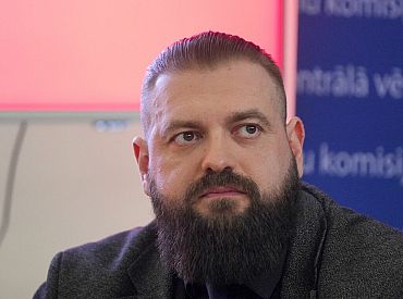 Провал электронной системы голосования во время выборов: от должности отстранен директор Госагентства