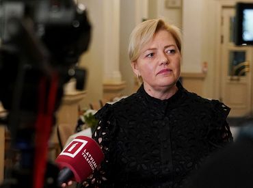 Не хотела уходить до последнего: Сейм отправил в отставку главу ЦИК после провала системы подсчёта голосов