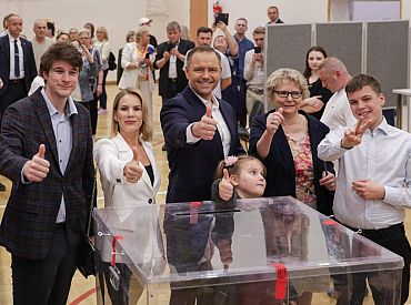 На выборах президента Польши победил консерватор Навроцкий: СМИ