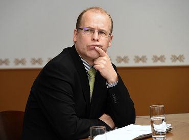Статистик Херманис попенял избирателям Резекне и Даугавпилса дотациями из Риги и Пририжья