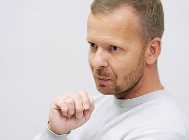 Mandātus zaudē četri Saeimas deputāti, arī Šlesers un Rosļikovs