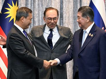 Таиланд и Камбоджа договорились о прекращении огня