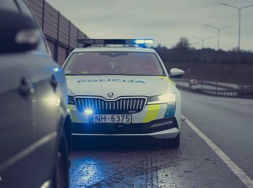 Пытался сбежать от полиции и разбился: погоня под Тукумсом с печальным исходом