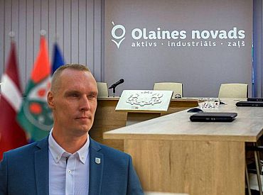 Андрис Вурчс ушёл с поста зампреда думы Олайне. Его потопил вопрос об образовании