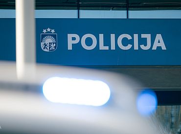 LTV: в магазин «Skrīveru mājas saldējums» пришли с обыском