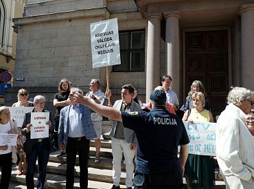 Наша сила в разнообразии — именно поэтому мы закрываем русское вещание: это уже чистый Оруэлл
