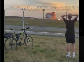 В Польше разбился истребитель F-16: международный авиасалон отменён (ВИДЕО 18+)
