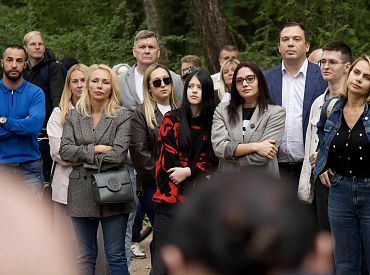 Сам я не рижанин, о проекте ничего не знаю: встреча в  Иманте с депутатом РД превратилась в глупый фарс