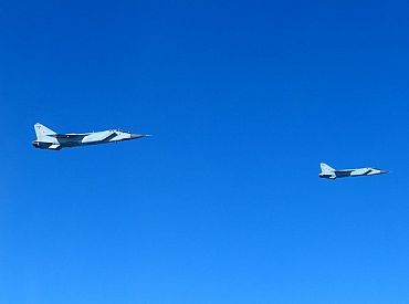 NATO iznīcinātāji netālu no Latvijas piekrastes pārtvēruši piecas Krievijas lidmašīnas