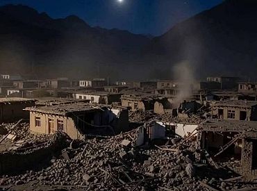Землетрясение в Афганистане: 800 погибших, 2500 раненых