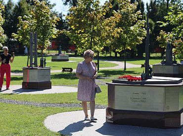 В Калининграде открыли парк миниатюр с копией монумента Победы из Риги