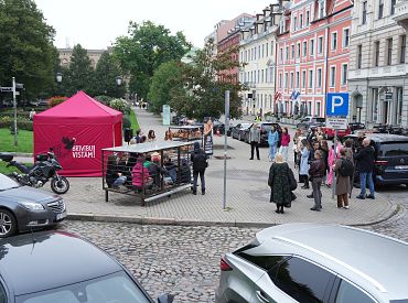 Когда куры важнее людей: вся латвийская политика в одном законопроекте