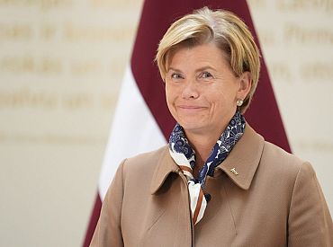 Что пить будем? Байба Браже предложила свой напиток в ответ на вздох Кайи Каллас