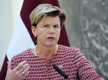 Латвийский МИД получил закрытую информацию о переговорах в Абу-Даби: комментарий Браже