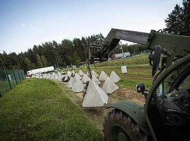 Литва установила «зубы дракона» на границе с Россией и Белоруссией