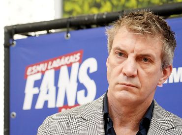 «Я платил сыновьям по 25 000 евро в месяц»: легендарный хоккеист получил от экс-супруги иск на 1,64 млн евро