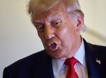 Трамп заморозил военную помощь Тайваню: торговля с Китаем важнее