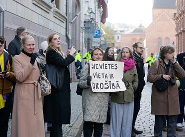 «У меня степень магистра из Оксфорда»: в соцсетях обсуждают экспертность Беаты Йоните