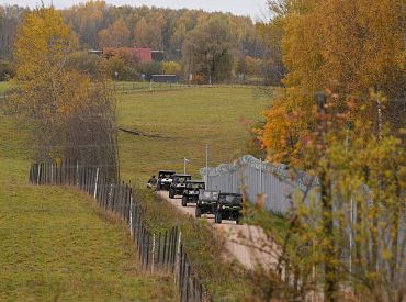 В приграничье началось отчуждение земли; крестьянам до сих пор многое неясно