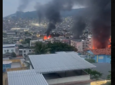 Дроны со взрывчаткой, горящие автобусы, тела на улицах — в Рио-де-Жанейро прошёл рейд против наркокартелей